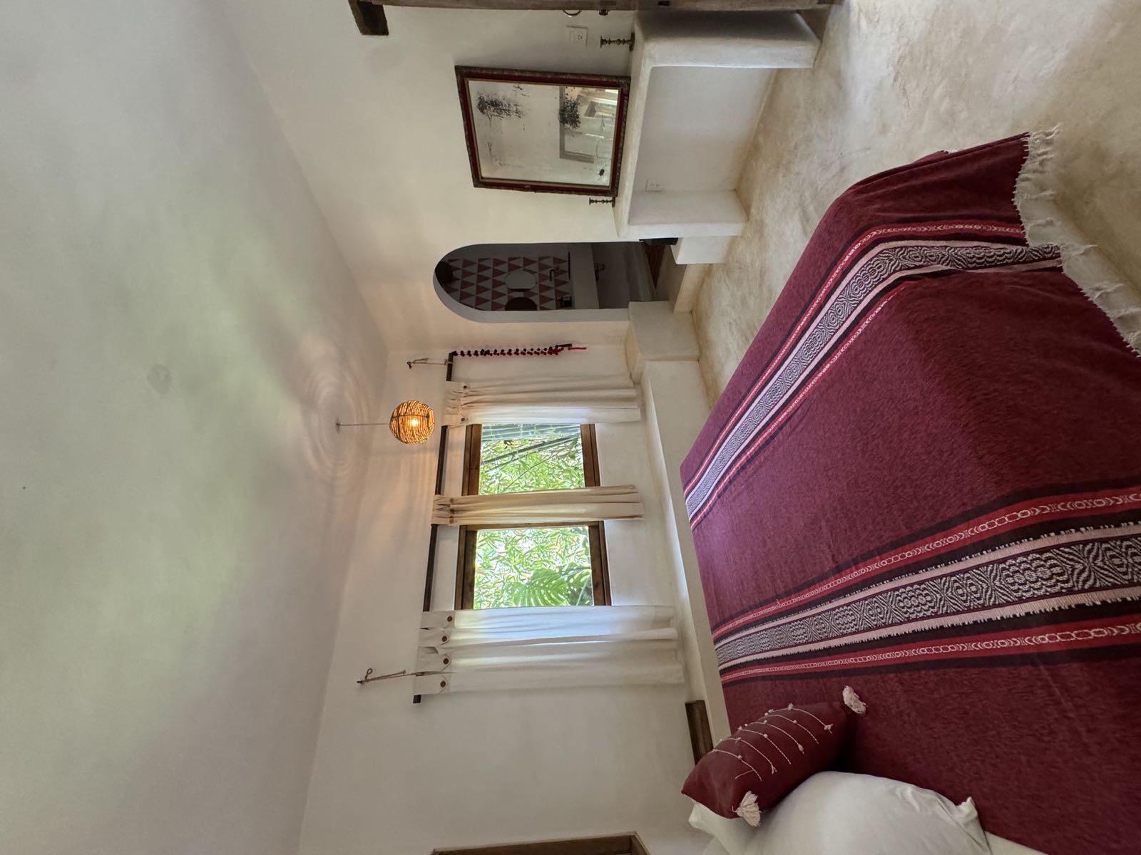 King bedroom, second floor